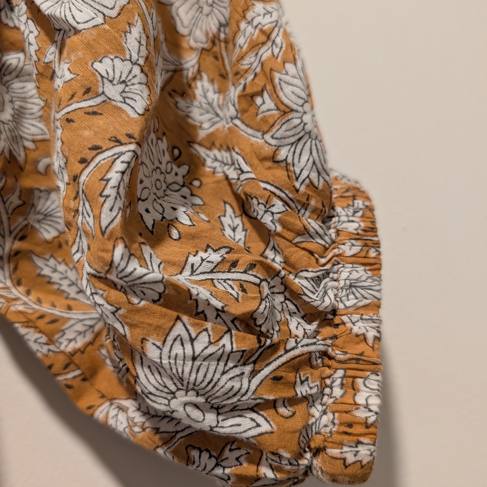 Daughters of India Tan Floral Smocked Puff-Sleeve Top - Picture 4 of 10